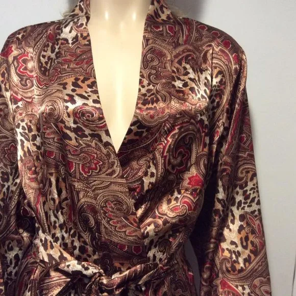 Morgan Taylor Intimates 2X Satiny Kimono robe NWOT - Picture 2 of 7